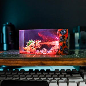 Super Mario Resin Lamp, handmade night light, epoxy lamp gift, Resin Lamp gift, Game gift for him, Birthday gift for him