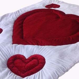 Deep Red White Velvet Quilt King Blanket Comforter Bedding Red hard Quilt  Bedspread Velvet Comforter Super soft quilt mother&#39;s day gifts.