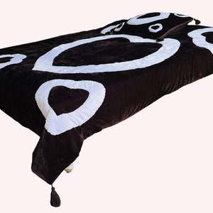 Brown And White Velvet King Blanket Comforter Bedding White harth Quilt  Bedspread Velvet Comforter Super soft quilt mother&#39;s day gifts.