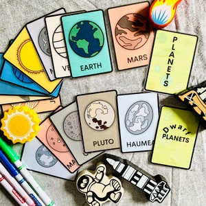 Cartes flash du système solaire, jeu d'association de planète, jeu de cartes flash de la planète, imprimables de l'école à la maison, l'apprentissage du système solaire, jeux scientifiques