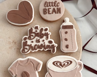 A baby is brewing | Embosser / Debosser and cutter set