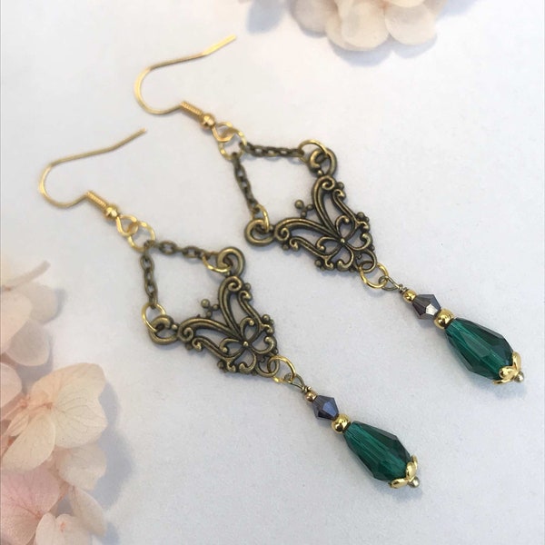 Vintage Art Nouveau Style Earrings, Chandelier Vintage Green Earrings, Green and Bronze Vintage Earrings, Handmade jewellery, Gift for Her