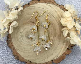 White Flower Snowdrop Dangle Earrings, Lily of Valley Drop Earrings, Floral Cluster Glass and Gold Earrings, Summer Jewellery, Gift for Her