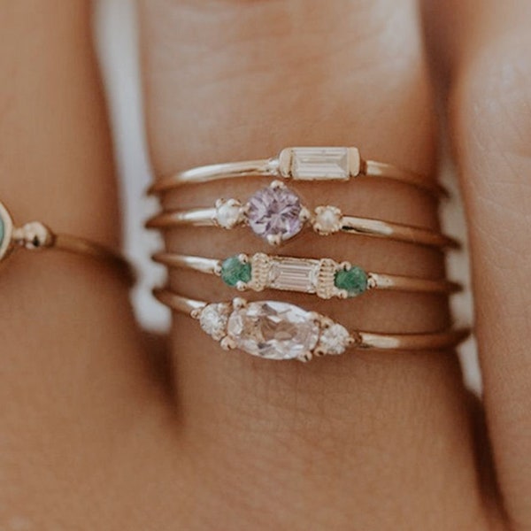 Timeless Elegance: 4-Piece Crystal Gold Ring Set for Women – Vintage Bohemian Jewelry Ideal for Engagement and Parties