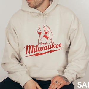 Milwaukee Girl Hoodie, Milwaukee Tools Adult Unisex College Hoodie, Hot Girl Mechanic Sweatshirt, Gift for Mechanics, Garage Work Pullover