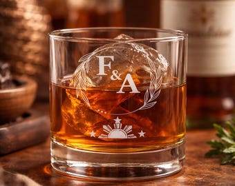 Copo de uísque personalizado para casamento filipino, ideal para padrinhos. Copo de 310ml (10,5oz) gravado, perfeito para homens. Presente filipino para o noivo.