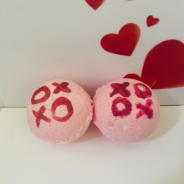 Conversation Heart Valentines Day Bath Bomb