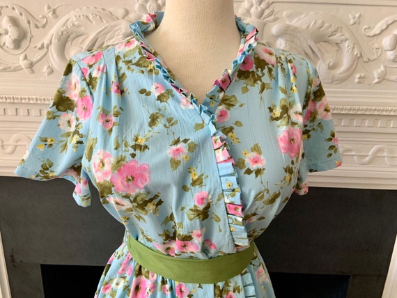 Vintage Tina Lee Original 40s/50s Blue Floral Pop… - image 4