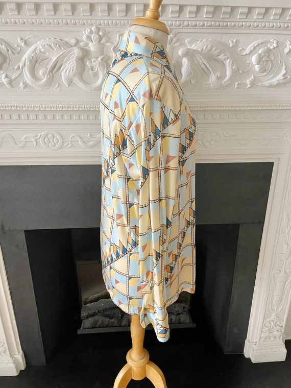 Vintage Hukapoo 1970s button down, yellow and blue ge… - Gem