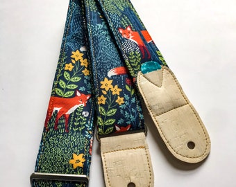 Vegan Guitar strap | woodland foxes guitar strap | Handmade Adjustable Comfortable  Lightweight Instrument Strap | guitar player gift