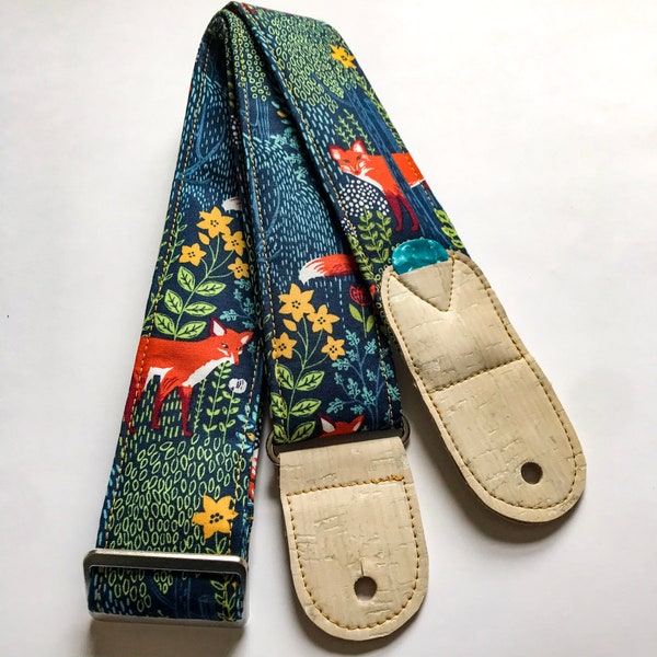 Vegan Guitar strap | woodland foxes guitar strap | Handmade Adjustable Comfortable  Lightweight Instrument Strap | guitar player gift