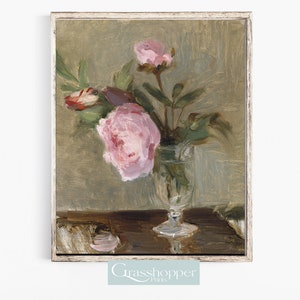 Pode incluir: Uma pintura de um buqu&ecirc; de pe&ocirc;nias cor-de-rosa num vaso de vidro transparente. As flores est&atilde;o dispostas num estilo solto e natural, e o fundo &eacute; de um verde suave e opaco.