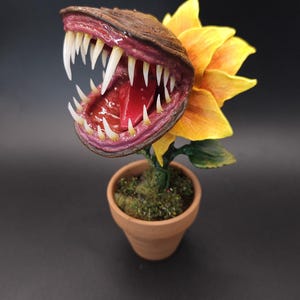 食虫植物、ハエトリグサ、モンスタープラント、不気味なOOAK彫刻、装飾品、置物