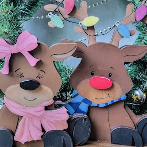Handpainted Christmas Reindeer Shelf Sitters: Birch Wood Holiday Decor