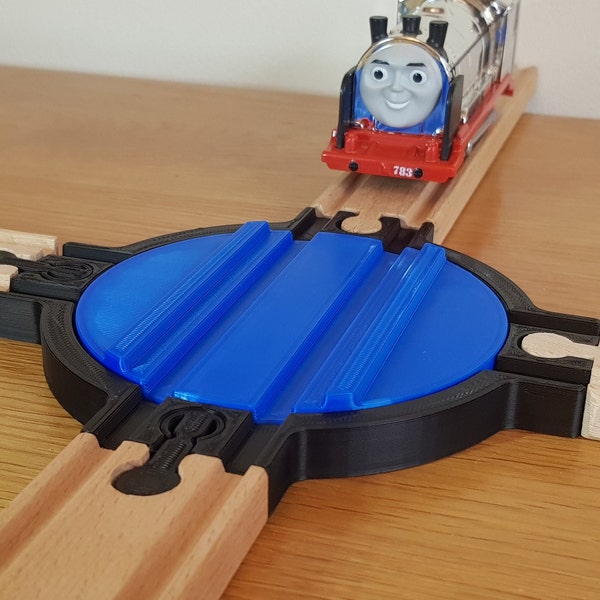 Small turntable for wooden train track, compatible with Brio, Ikea, Bigjigs and more