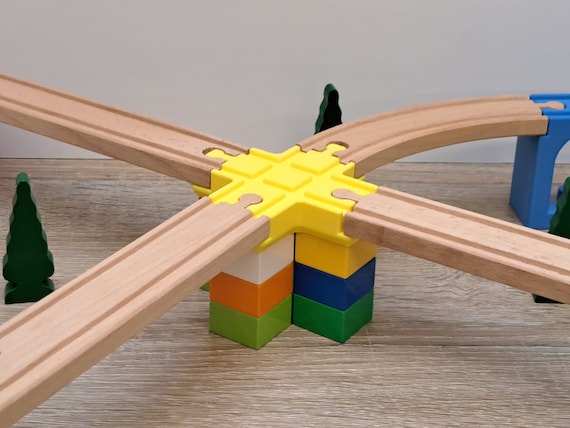 Duplo Wooden Train Track Crossroad Adapter - Bridge Support Connector