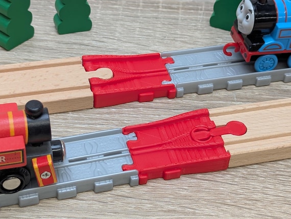 Thomas Adventures Adapters to Wooden Track x2 - Various Colours