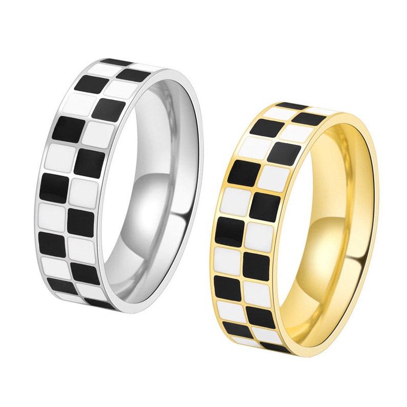 Bagues personnalisées damier noir et blanc, anneau en acier inoxydable, alliance simple pour couple, alliance pour couple, bague de promesse, bague de fiançailles image 3