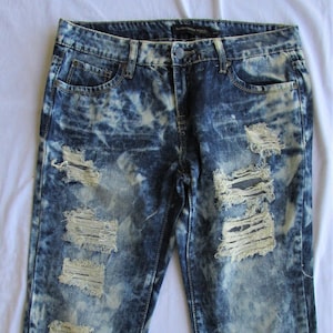Black ripped jeans rue 21 clearance