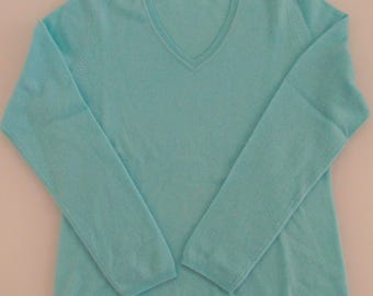 Charter Club Women&#39;s Cashmere V-Neck Sweater Size Large