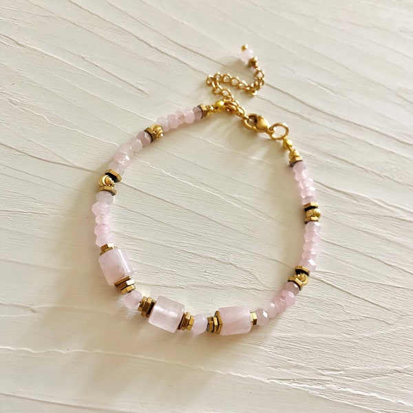 Bracelet quartz rose véritable- Bracelet pierre naturelle- Bracelet rose et or- Bracelet pierre semi précieuse- Bracelet femme perle fine