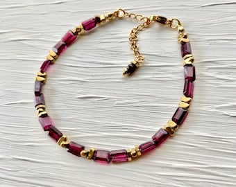 Pulseira de granada vermelha, Pulseira de tênis vermelha com pedra natural, Pulseira de pedras preciosas, Pulseira de pérola vermelha banhada a ouro - Pulseira da moda