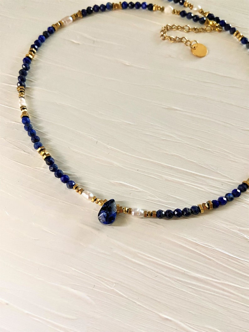 Tour De Cou Vintage Avec Billes Lapis Lazuli Et Hématite - Métal Doré - Occasion