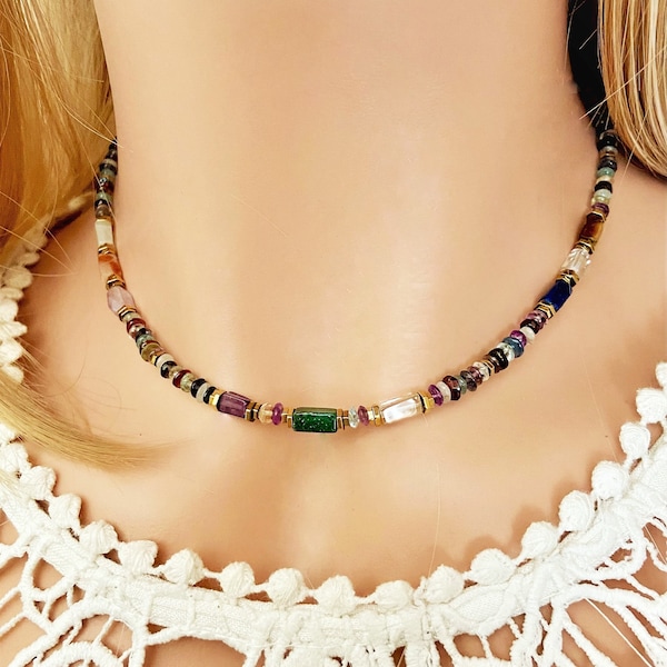 Collier pierres précieuses multicolores- Collier choker multi pierres perlées- Bijoux de créateur- Collier coloré- Arc-en-ciel- Boho chic