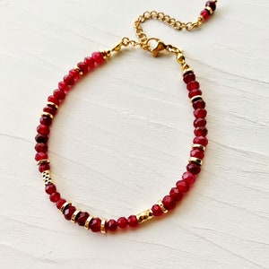 Red ruby bracelet- Tiny gemstone beaded bracelet- Red crystal gold filled bracelet- Red and gold dainty bracelet- Ruby birthstone bracelet
