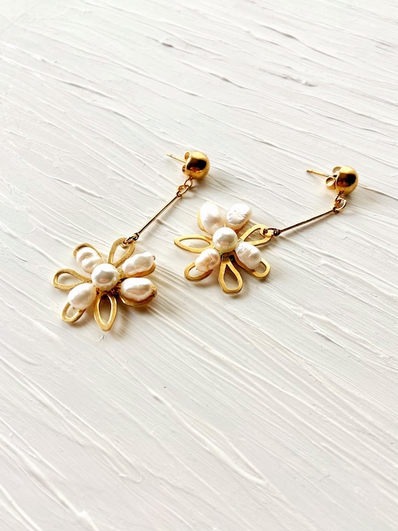 Boucles D'oreilles Pendantes Vintage Florales Plaqué Or - Avec Strass Bleu, Occasion