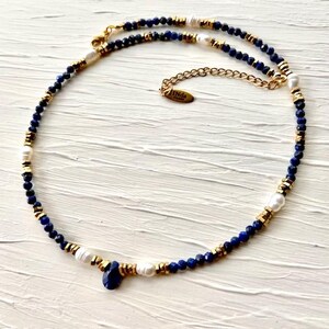 Collier Ras De Cou En Perles Lapis Lazuli Naturel - Lithothérapie, Acier Inoxydable - Neuf Avec étiquettes