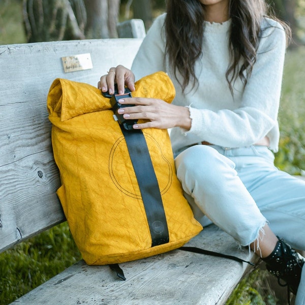 Mochila Reciclada, Mochila Roll Top Urbana de Fin de Semana, Mochila Boho, Mochila para Estudiantes Reciclada, Mochila Monedero Mujer, Volumen de 21 Litros