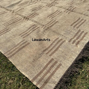 Handwoven Wool Jute Kilim Rug: Off White and Natural, Bohemian Flatweave Dhurrie (5x8 ft,