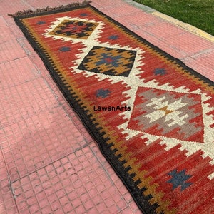Handwoven Wool Jute Kilim Rug Runner: Traditional Indian Design