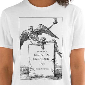 Camiseta unisex de manga corta GRAVESTONE de Lestat de Lioncourt, camiseta de Lestat vampiro, Entrevista con el vampiro