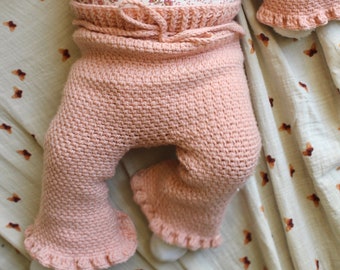 CROCHET PATTERN // Baby Flare Pants // crochet baby pants // sizes 0-18 months