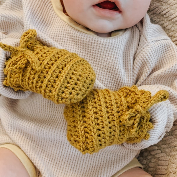CROCHET PATTERN: The Augie Baby Mittens // crochet handwarmers // newborn mittens // two sizes