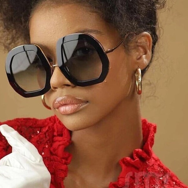 Oversized Fashionable Sunglasses- Black