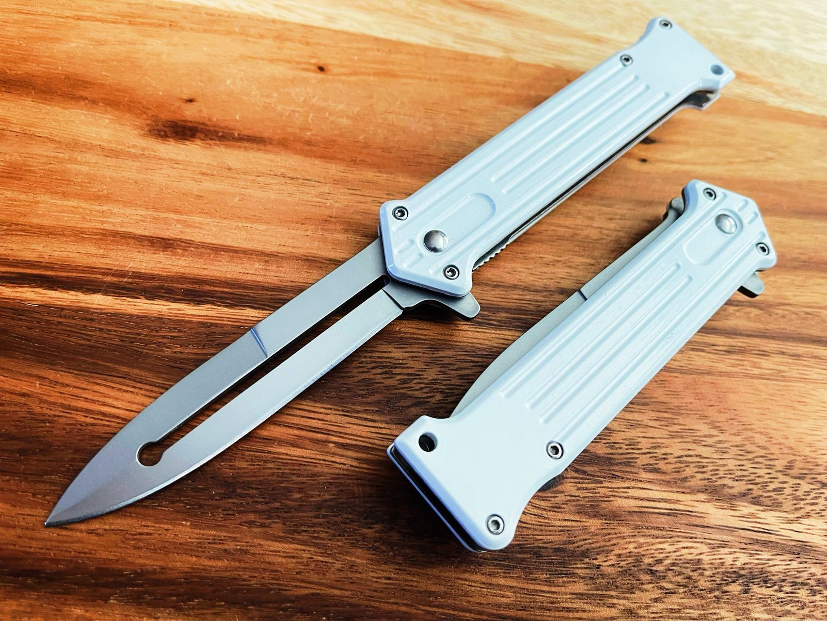 ￼ ￼ JOKERD ULTIMATE Model S-Se. 3rd Nikola Jokić Joker 1 SE 