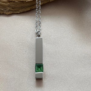 Memorial Urn Bar Necklace Green Stone - Birthstone Ashes Memorial Necklace - Memorial Cremation Jewelry - Silver Necklace holder for Ashes
