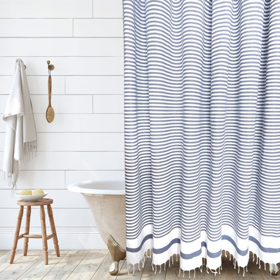 Cortina de ducha blanca para baño, cortinas de ducha de tela, 72 x 72  pulgadas, granja, bohemio, tejido a rayas blancas y grises