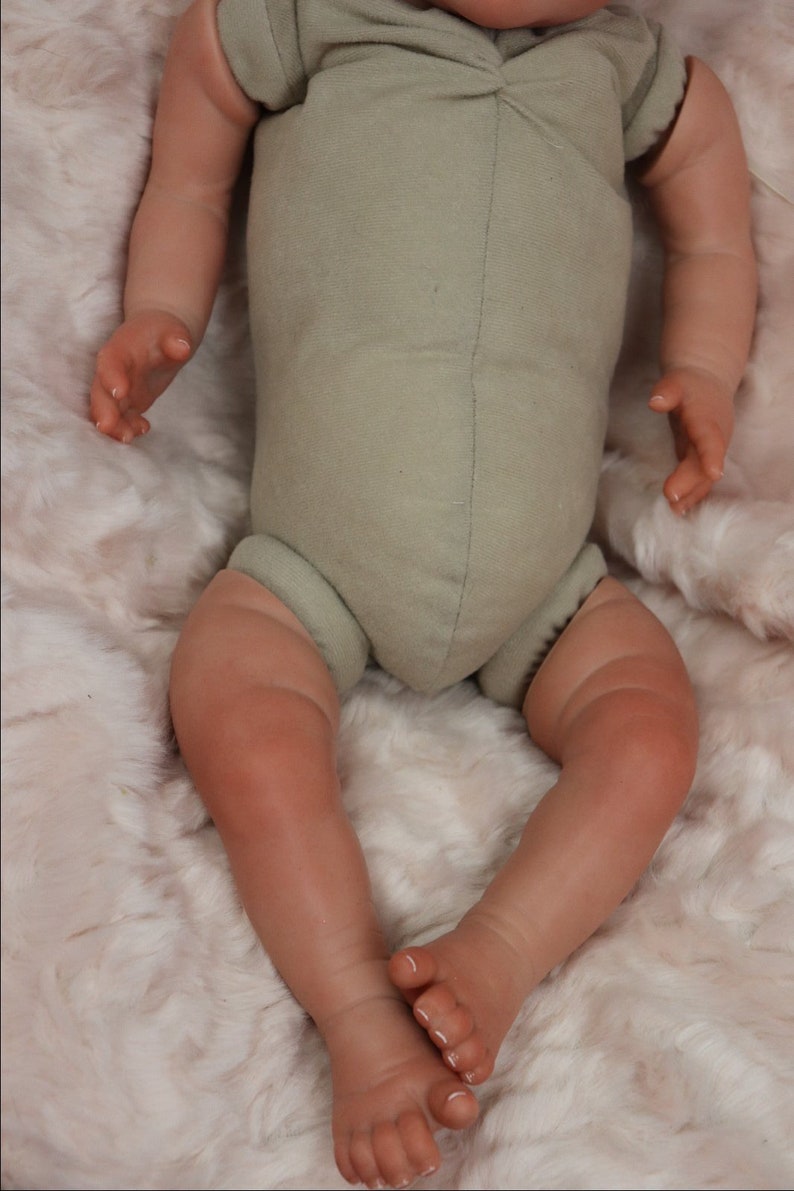 2024 NEW Newborn Reborn Baby Girl Doll Child's Safe Upto 7lbs LIfelike Boxed Established Artist Sunbeambabies Dan outfit varies image 10