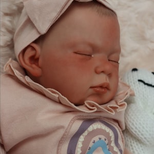 2024 NEW Newborn Reborn Baby Girl Doll Child's Safe Upto 7lbs LIfelike Boxed Established Artist Sunbeambabies Dan outfit varies image 5