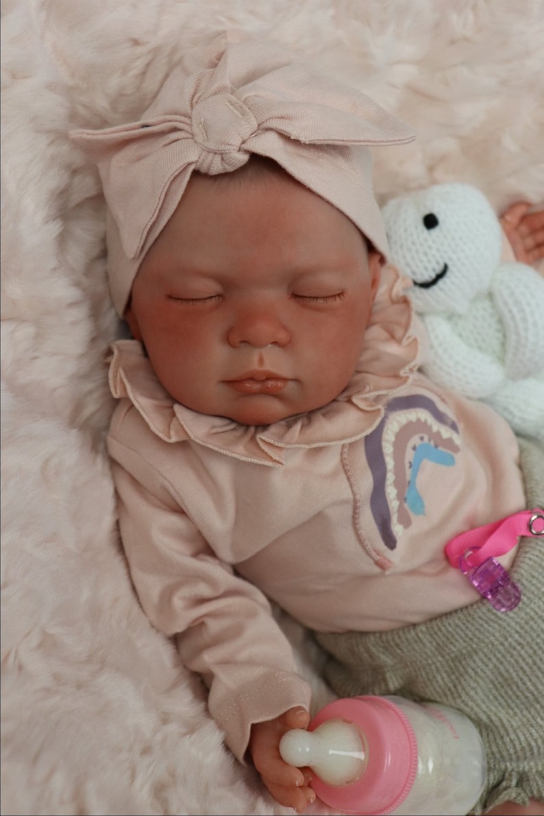 2024 NEW Newborn Reborn Baby Girl Doll Child's Safe Upto 7lbs LIfelike Boxed Established Artist Sunbeambabies Dan outfit varies image 1