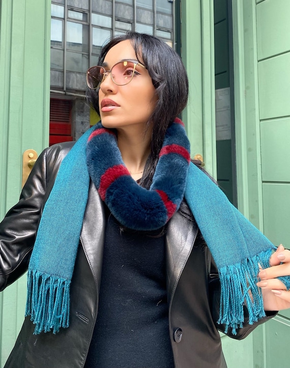 Navy fur deals scarf