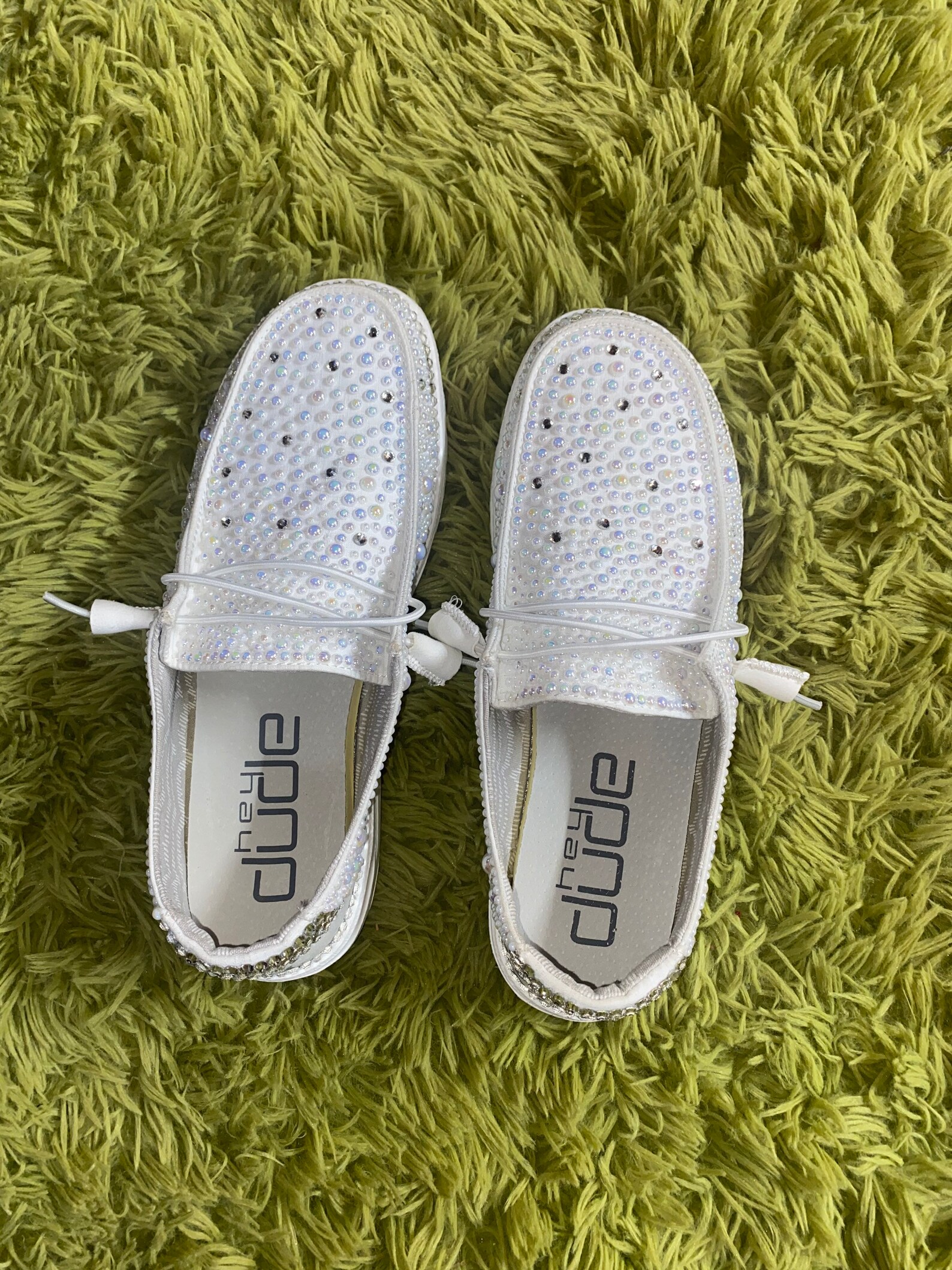 hey dudes sparkling