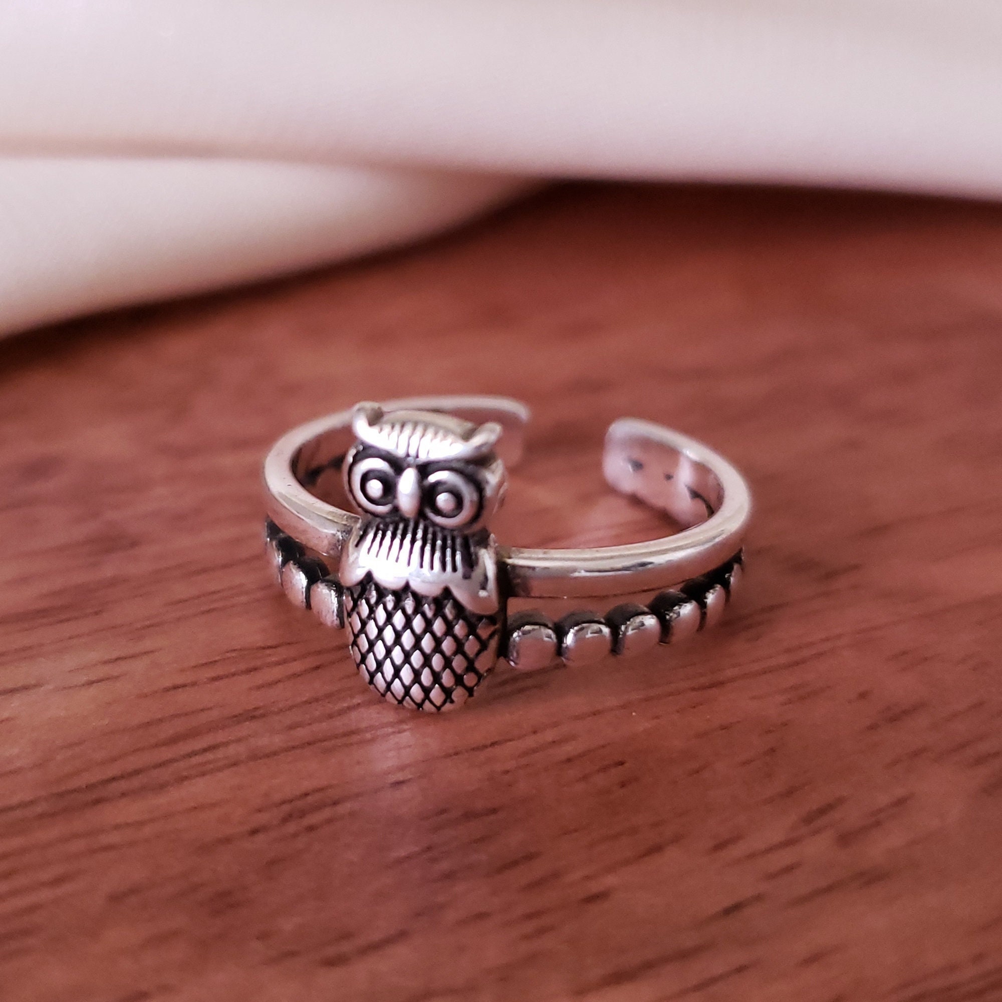 Vintage Wise Owl Statement Metal Ring With Diamante and Black 