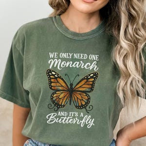 Monarch Butterfly Graphic Tee Nature Lover Shirt Eco Friendly Gift for Women Garden Shirt Insect Lover Tee Protest Shirt Anti Monarchy Top