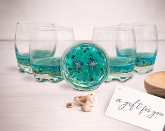 Sea Turtle Shot Glass: Coastal Resin Ocean Barware with Charm