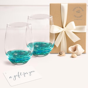 Sea Turtle Stemless Wine Glass, Turtle Cup, Custom Sea Turtle Glass, Summer Drinking Glass, Coastal Wine Glass, Beach Wine Glasses